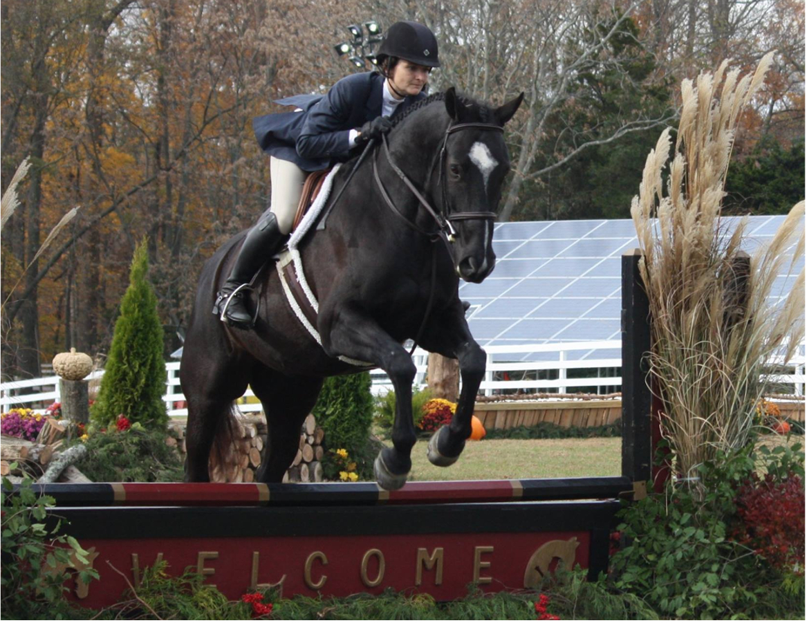 Jeannette Horseback riding